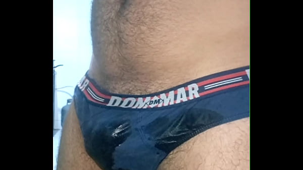 YURI GA&Uacute;CHO - MIJADA DE PAU DURO E GOZADA FARTA...