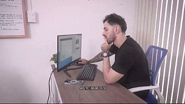 ESPOSAS SAFADAS QUEREM TROCA DE CASAL COM MARIDOS COMEDOR