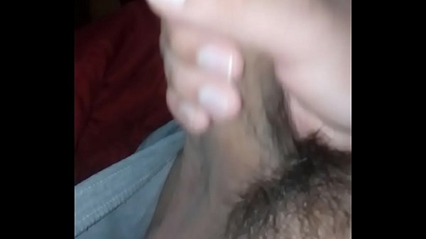 Download Video - Masturbandome&comma; algo largo el video pero no acave