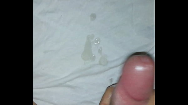 Download Video - Batendo uma punheta com gozada