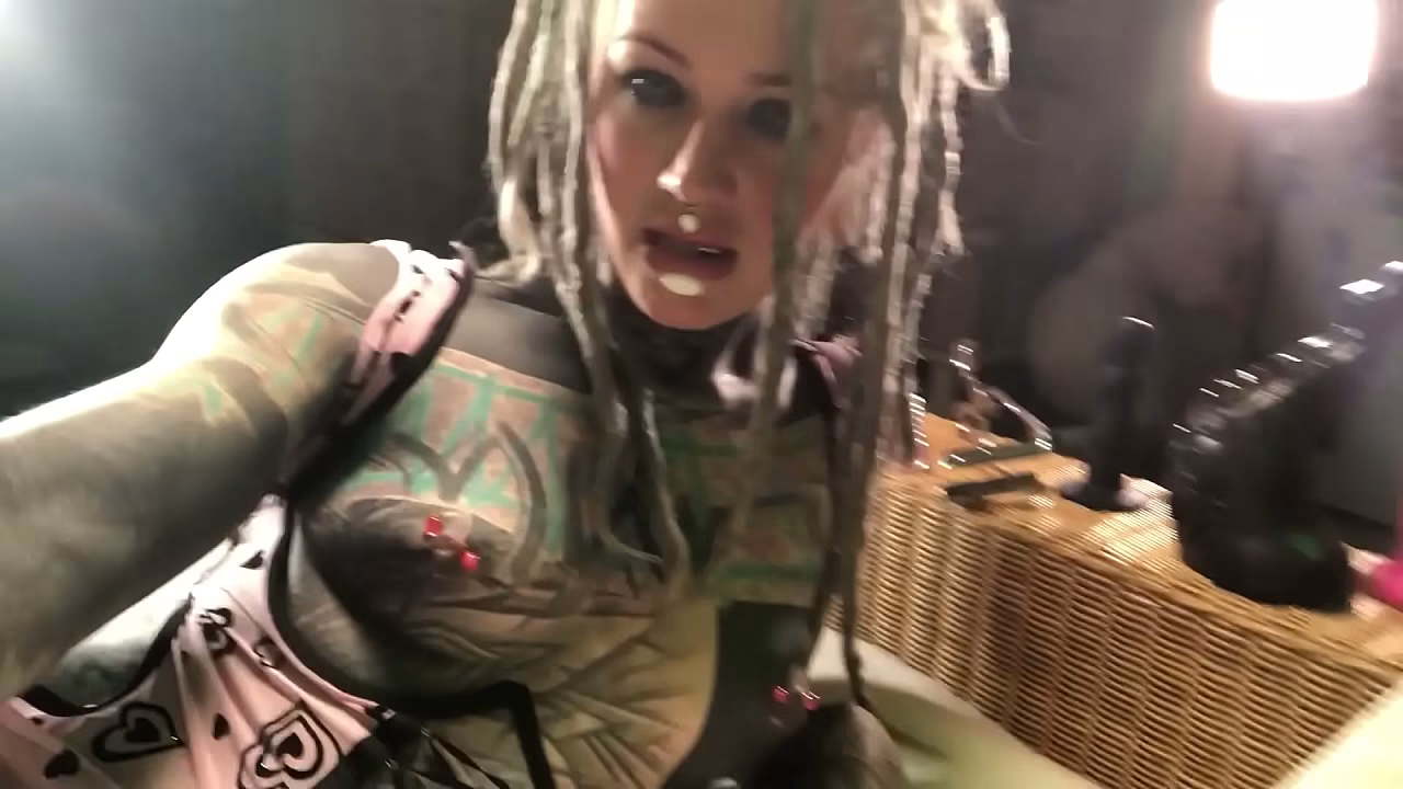Horny Alternative Tattooed Girl Shows Her Sex Toys With Ass Plug In