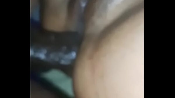 thumb bongo queenz