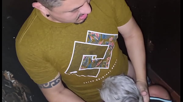 PUTARIA NA CABINE GLORY HOLE S&Atilde;O PAULO