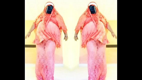 Gorda travesti caliente baile indu