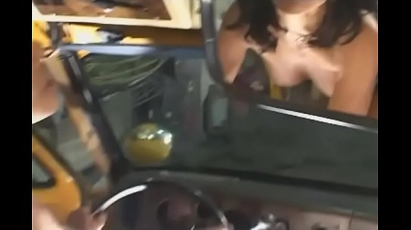 Cutie's pierced bawdy cleft fucked