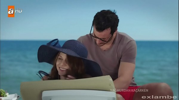 Download Video - Esra Asaro&Auml;&Yuml;lu Bikini Tanga