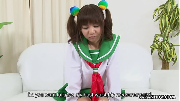 Tender Japanese teen gets her tender pussy shaved