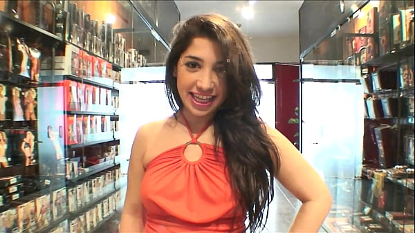 Carla Cruz Is A Hot Latina That Fucks For Fun