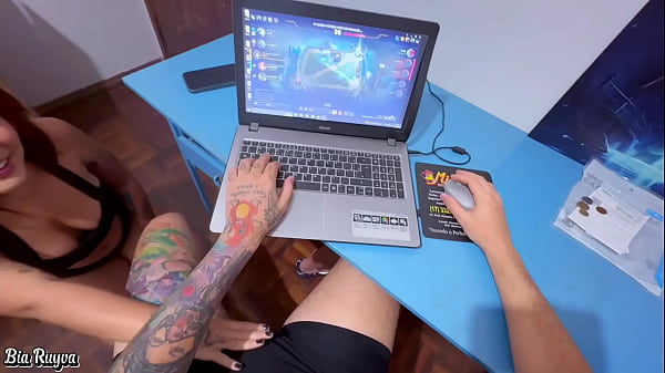 MY HUSBAND IS BEYOND A CUCKL AND IS NERDOLA BROXOU BECAUSE HE WAS PLAYING LOL, that's why I'm going to make him a cuckold for the rest of my life