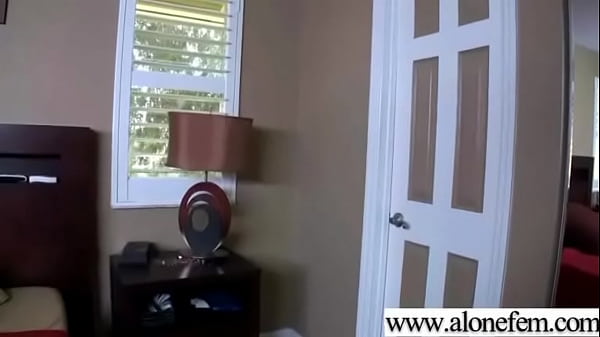 Amateur Teen Girl Mastubating With Toys vid-35