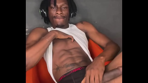 Solo stilesbhalifa jerk off video