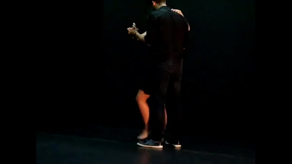 nikol dancing barefooted