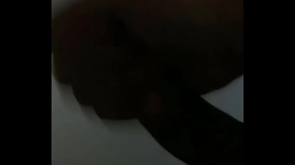 Sale la leche en El baño