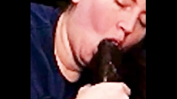 Succulent Samantha swallowing a black cock