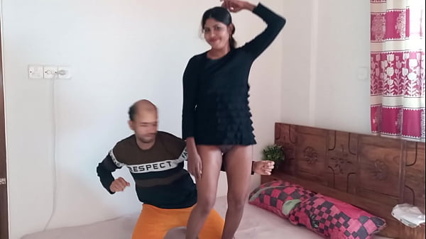 Desi stepsiste,bends for tight pussy sex after sucking dick at home amezing ,