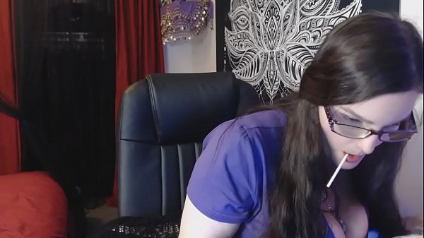 Camgirl Vlog #2 Bossy Tattooed Hot BBW with Big Boobs Eats all the Snacks Feedee & Burbing
