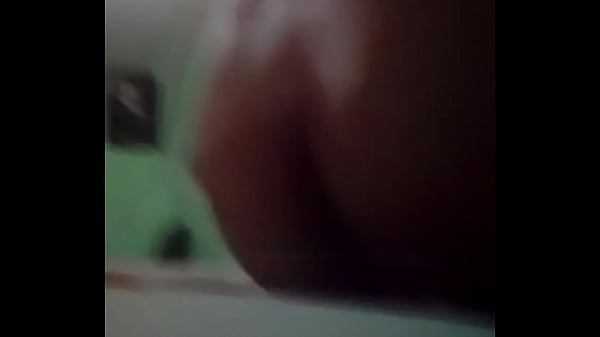 Me meto un delineador en el culo