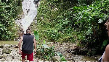 FULL VIDEO!! The tour guide ends up filling my pussy with delicious cum!! - Melani Latina