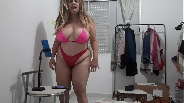 MEIA IRM&Atilde; GOSTOSA PEGA SE MASTURBANDO "EU DEIXO GOZAR DENTRO SE N&Atilde;O CONTAR PRA NINGU&Eacute;M"