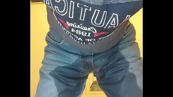 Download Video - Peeing in Bedroom