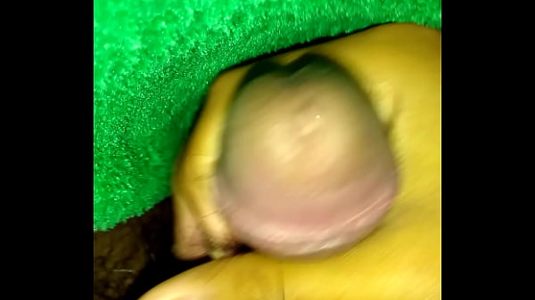 Download Video - Jugando uermen