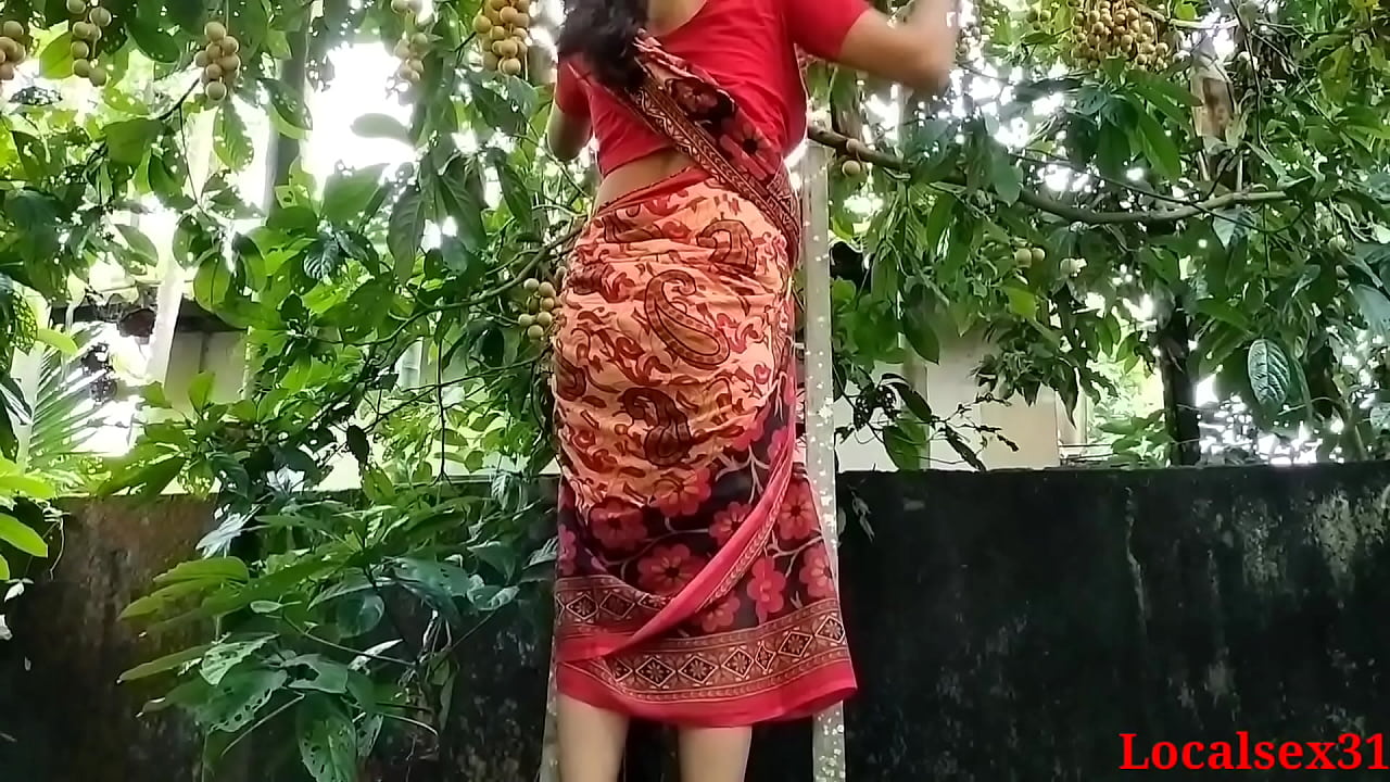 sexo local de la esposa del pueblo en el bosque al aire libre (video oficial de localsex31)
                    hardcore outdoor homemade young indian webcams 18yo desi bhabi village wife sex desi indian mature wife muchos negros