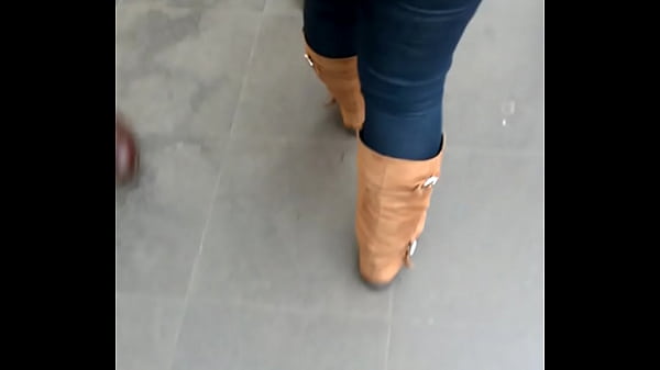 mature woman marking thong in toluca