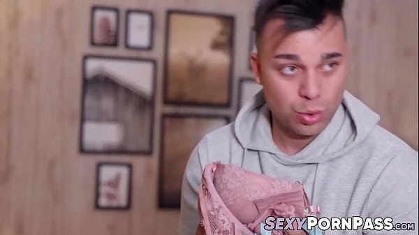 Busty stepmom Candy Alexia caught her stepson smelling her undies