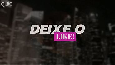 Extremamente talentosa na arte de chupar pau. Que del&iacute;cia essa safada mamando...